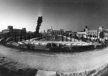 Image Id : 647914 <span>Date : 1991-03-01 <span>Category : Arts Culture and Entertainment</span>