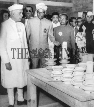 Image Id : 1173649 <span>Date : 1957-02-24 <span>Category : Economy Business and Finance</span>