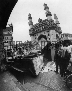 Image Id : 1336724 <span>Date : 1992-10-26 <span>Category : Politics</span>