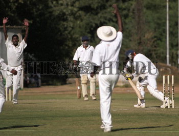 Image Id : 2092880 <span>Date : 2003-12-19 <span>Category : Sport</span>