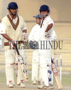 Image Id : 2093775 <span>Date : 2003-12-19 <span>Category : Sport</span>