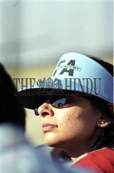 Image Id : 2099126 <span>Date : 2003-12-20 <span>Category : Politics</span>