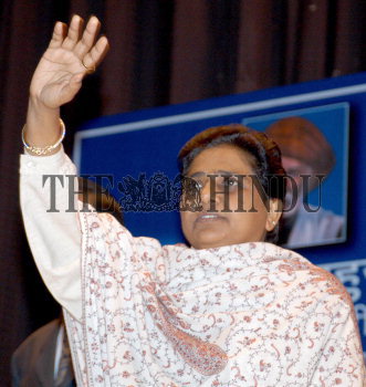 Image Id : 2209154 <span>Date : 2004-01-16 <span>Category : Politics</span>