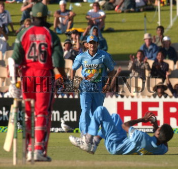 Image Id : 2249357 <span>Date : 2004-01-24 <span>Category : Sport</span>
