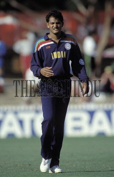 Image Id : 2337120 <span>Date : 1992-03-15 <span>Category : Sport</span>