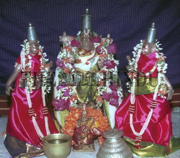 Image Id : 2360942 <span>Date : 2004-02-17 <span>Category : Religion and Belief</span>