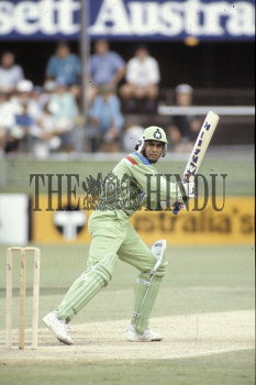 Image Id : 2361006 <span>Date : 1992-03-08 <span>Category : Sport</span>