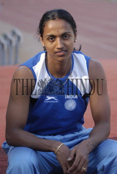 Image Id : 2380337 <span>Date : 2004-02-19 <span>Category : Sport</span>