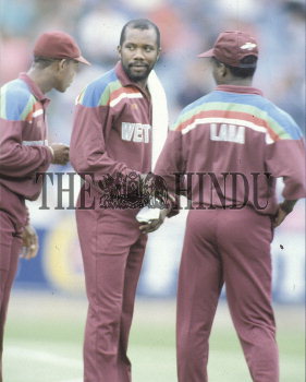 Image Id : 2407456 <span>Date : 1992-03-18 <span>Category : Sport</span>