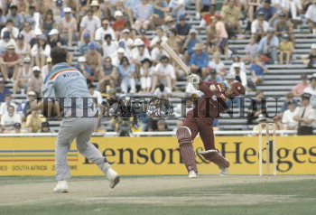 Image Id : 2438009 <span>Date : 1992-03-08 <span>Category : Sport</span>