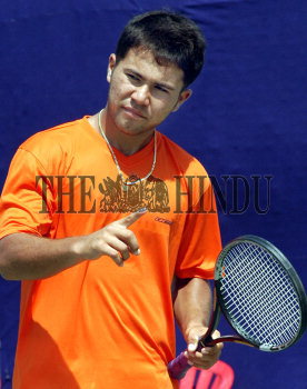 Image Id : 2438309 <span>Date : 2004-03-04 <span>Category : Sport</span>