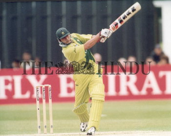 Image Id : 2718467 <span>Date : 1999-05-28 <span>Category : Sport</span>