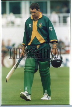 Image Id : 2729428 <span>Date : 1999-05-19 <span>Category : Sport</span>