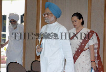 Image Id : 2884897 <span>Date : 2004-05-29 <span>Category : Politics</span>