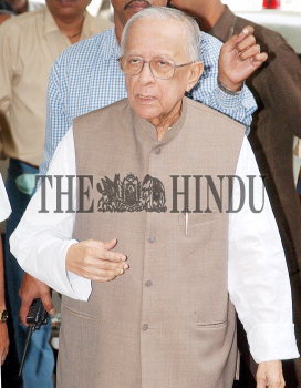 Image Id : 3199799 <span>Date : 2004-07-30 <span>Category : Politics</span>