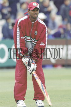 Image Id : 3278533 <span>Date : 1999-05-30 <span>Category : Sport</span>