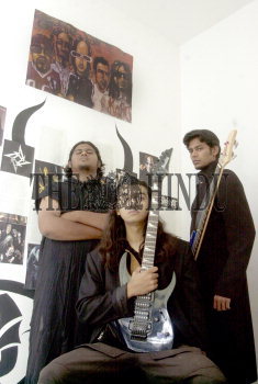 Image Id : 3431447 <span>Date : 2004-09-06 <span>Category : Arts Culture and Entertainment</span>