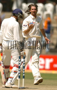 Image Id : 3613386 <span>Date : 2004-10-08 <span>Category : Sport</span>