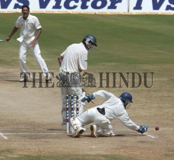 Image Id : 3666316 <span>Date : 2004-10-17 <span>Category : Sport</span>