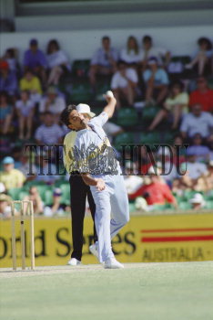 Image Id : 3689053 <span>Date : 1991-12-08 <span>Category : Sport</span>