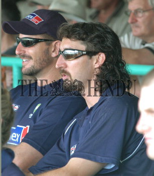 Image Id : 3690257 <span>Date : 2004-10-21 <span>Category : Sport</span>