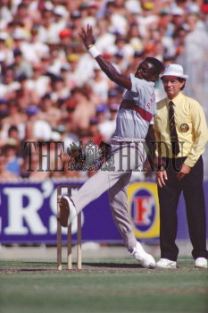 Image Id : 3730961 <span>Date : 1991-12-12 <span>Category : Sport</span>