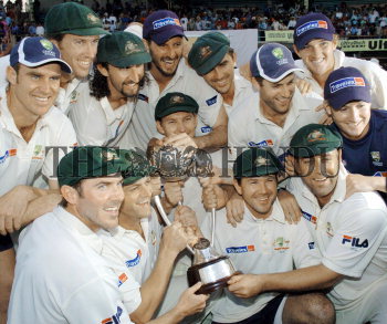 Image Id : 3773725 <span>Date : 2004-11-05 <span>Category : Sport</span>