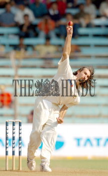 Image Id : 3789164 <span>Date : 2004-11-08 <span>Category : Sport</span>