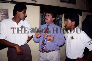 Image Id : 3919198 <span>Date : 1993-01-06 <span>Category : Sport</span>