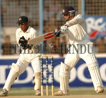 Image Id : 4002664 <span>Date : 2004-12-17 <span>Category : Sport</span>