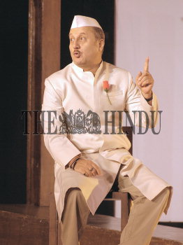 Image Id : 4303258 <span>Date : 2005-02-07 <span>Category : Arts Culture and Entertainment</span>