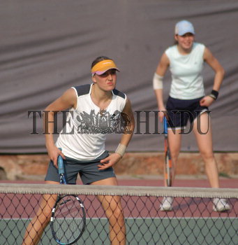Image Id : 4304212 <span>Date : 2005-02-07 <span>Category : Sport</span>