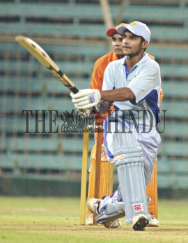 Image Id : 4309868 <span>Date : 2005-02-08 <span>Category : Sport</span>