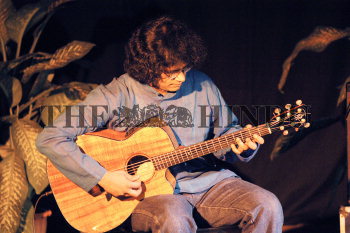 Image Id : 4417538 <span>Date : 2005-02-25 <span>Category : Arts Culture and Entertainment</span>