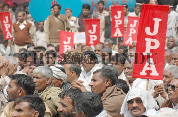 Image Id : 4490319 <span>Date : 2005-03-10 <span>Category : Politics</span>
