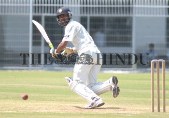 Image Id : 4508139 <span>Date : 2005-03-10 <span>Category : Sport</span>