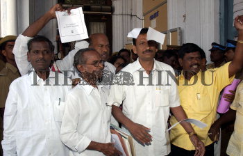 Image Id : 4514879 <span>Date : 2005-03-14 <span>Category : Politics</span>