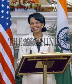 Image Id : 4525791 <span>Date : 2005-03-16 <span>Category : Politics</span>