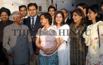 Image Id : 4547063 <span>Date : 2005-03-19 <span>Category : Politics</span>