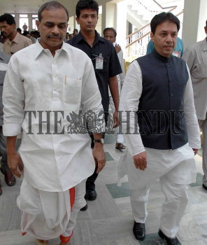 Image Id : 4563235 <span>Date : 2005-03-22 <span>Category : Politics</span>