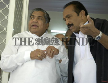 Image Id : 4574220 <span>Date : 2005-03-24 <span>Category : Politics</span>