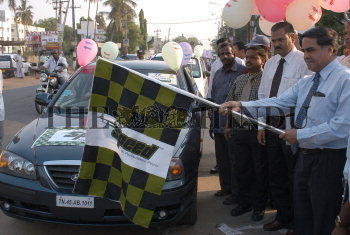 Image Id : 4582000 <span>Date : 2005-03-25 <span>Category : Sport</span>