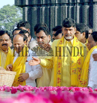 Image Id : 4600919 <span>Date : 2005-03-29 <span>Category : Politics</span>