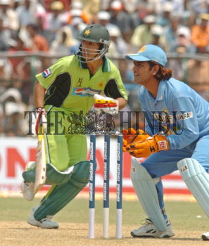 Image Id : 4677844 <span>Date : 2005-04-09 <span>Category : Sport</span>