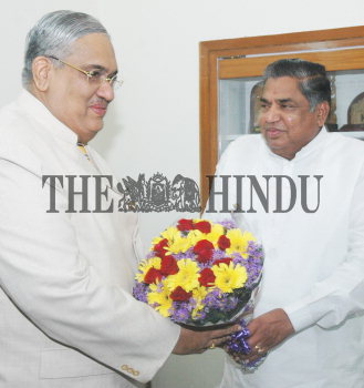 Image Id : 4695130 <span>Date : 2005-04-12 <span>Category : Politics</span>