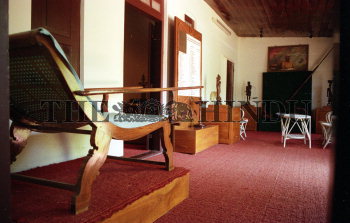 Image Id : 4715504 <span>Date : 2005-04-15 <span>Category : Arts Culture and Entertainment</span>