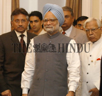 Image Id : 4732935 <span>Date : 2005-04-18 <span>Category : Politics</span>