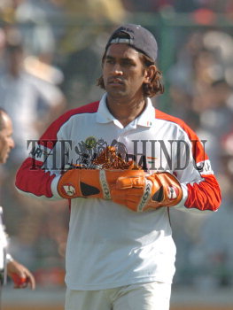 Image Id : 4733406 <span>Date : 2005-04-18 <span>Category : Sport</span>