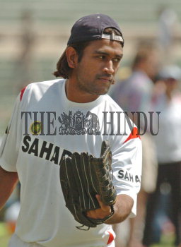 Image Id : 4733443 <span>Date : 2005-04-18 <span>Category : Sport</span>