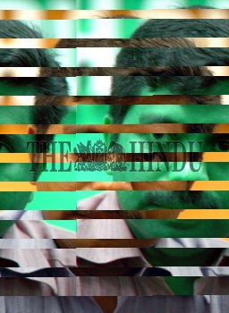 Image Id : 4733852 <span>Date : 2005-04-18 <span>Category : Arts Culture and Entertainment</span>